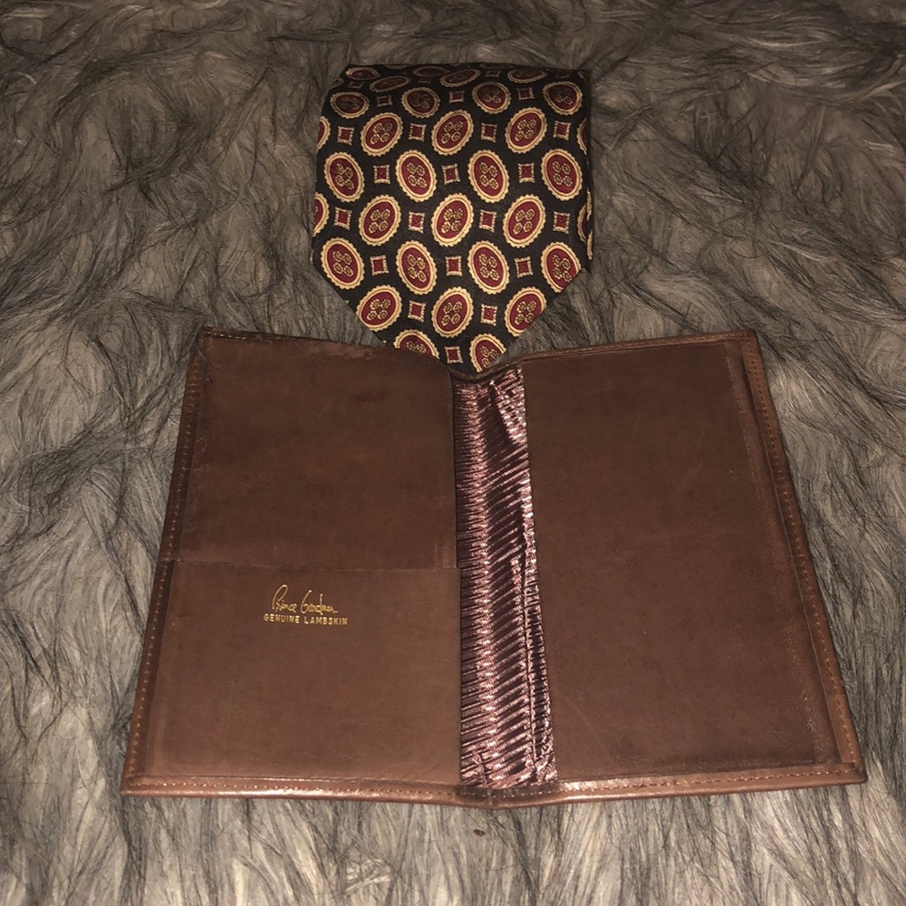 Duomo Milano tie & Prince Gardner wallet